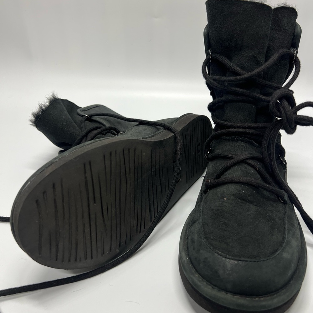 UGG LODGE Water resistant Suede Leather Black Boot Shoe Size US 9 | EU 40